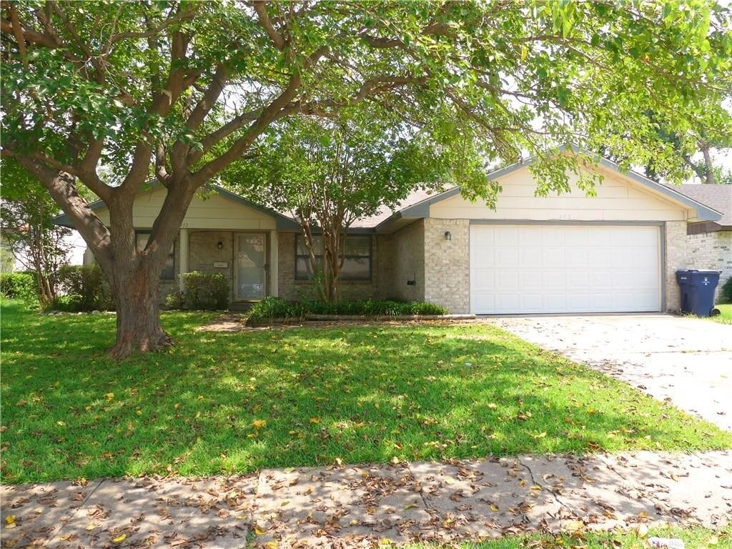 Primary Photo - 472 Clearfield Dr
