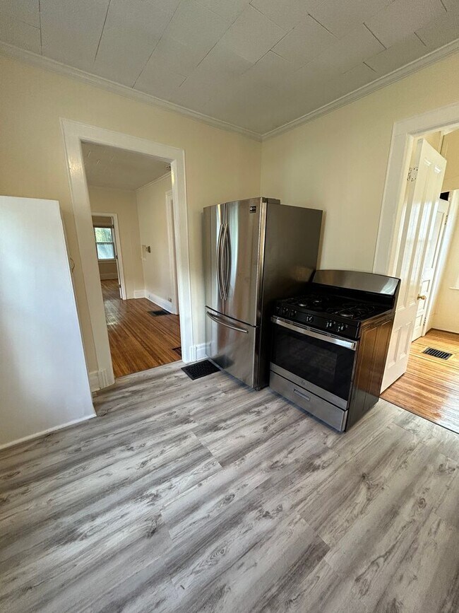 Foto del edificio - 205-207-207 Berkeley St