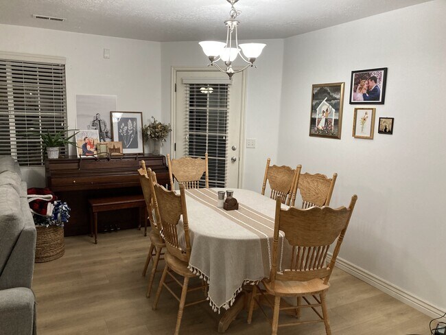 Dining Room - 1171 W Dallin Dr