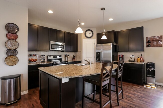 Foto del edificio - 2851 Breton Way