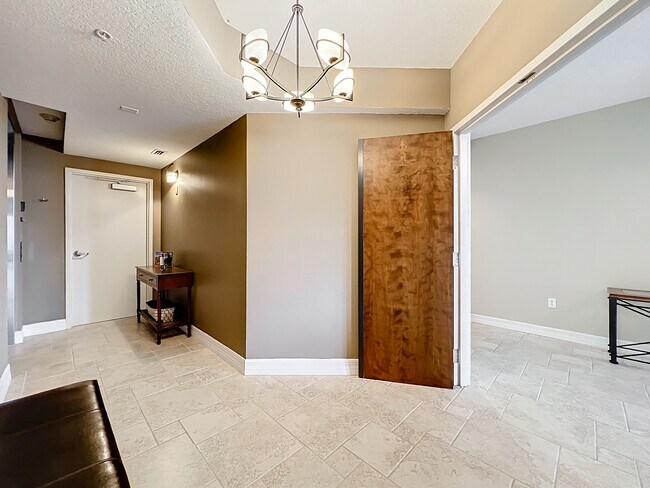 Foto del edificio - 110 Warsteiner Way