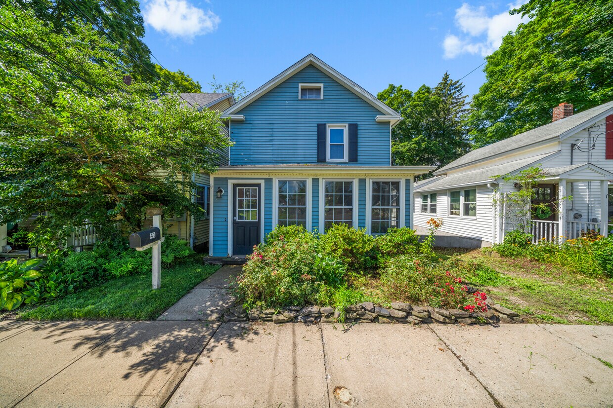 Foto principal - 41 Wallingford Rd