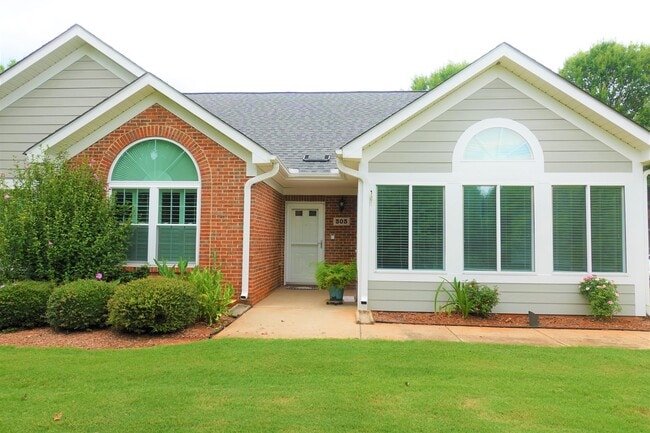 Photo - 303 Heritage Club Dr Townhome