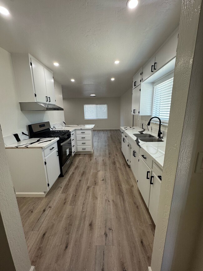 Foto del edificio - 1104 Lincolnwood Cir