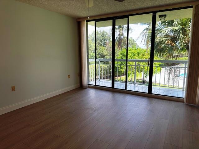 Foto del edificio - 2601 Village Blvd