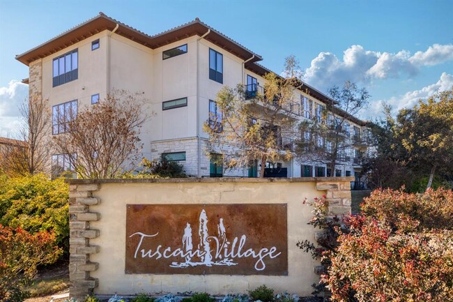 Building Photo - 104 Bella Toscana Ave
