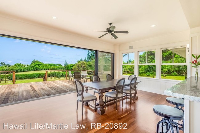 Building Photo - 3 br, 3.5 bath House - 4327 Kapuna Rd. #1