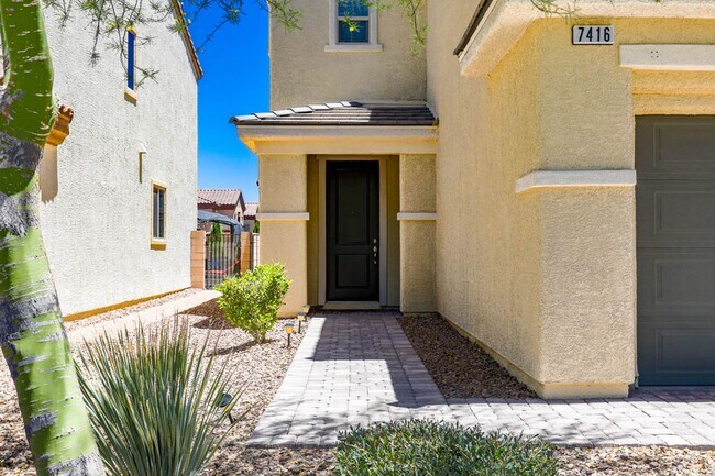 Foto del edificio - 4 Bed, Beauty With First Floor Bed And Full Bath