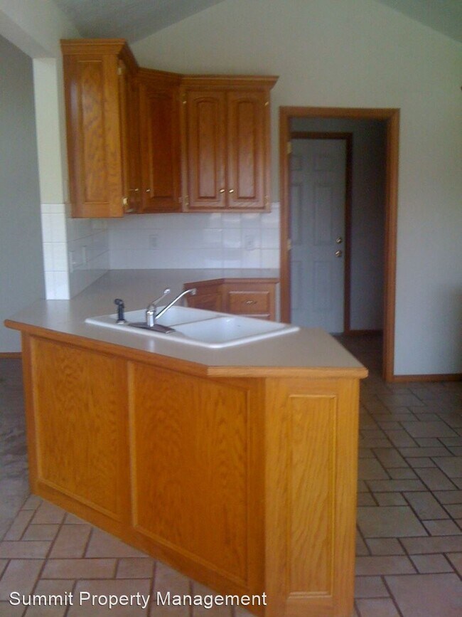 Foto del edificio - 3 br, 2 bath House - 2119 N. Manning