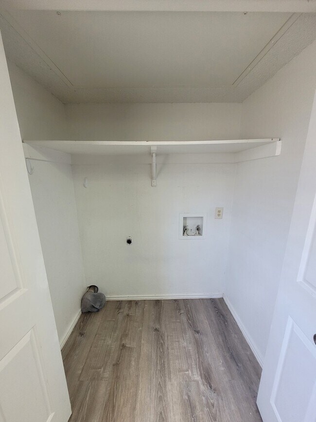 Foto del edificio - 2 story, 2 bed 2.5 bath townhome at Sagewo...