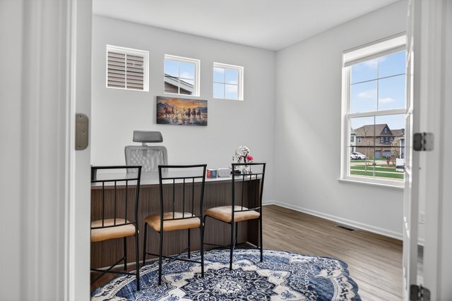 Foto del edificio - 395 S Pointe Ave