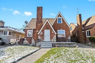 Building Photo - 18285 Snowden St