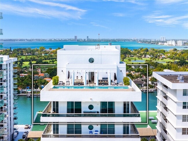 Building Photo - 5801 Collins Ave