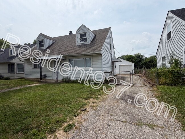 Building Photo - 1047 Blakley Dr