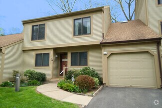 Building Photo - 21 Ashford Dr