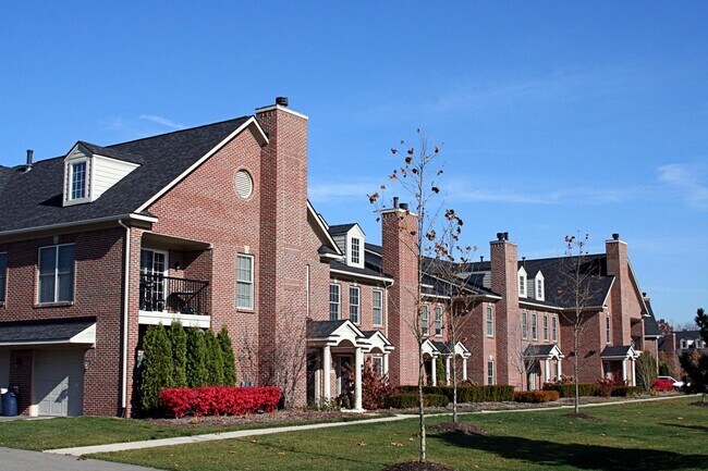 Foto del edificio - 5647 Hampshire Ln