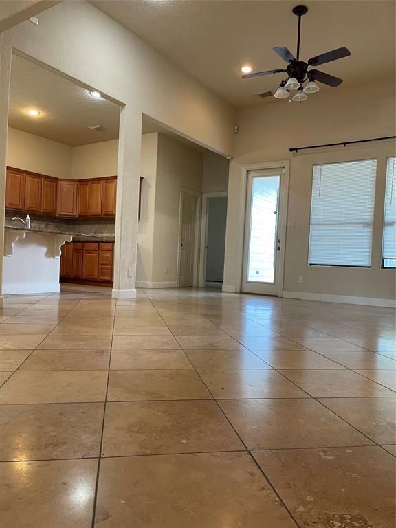 Building Photo - 1477 Silverado Dr