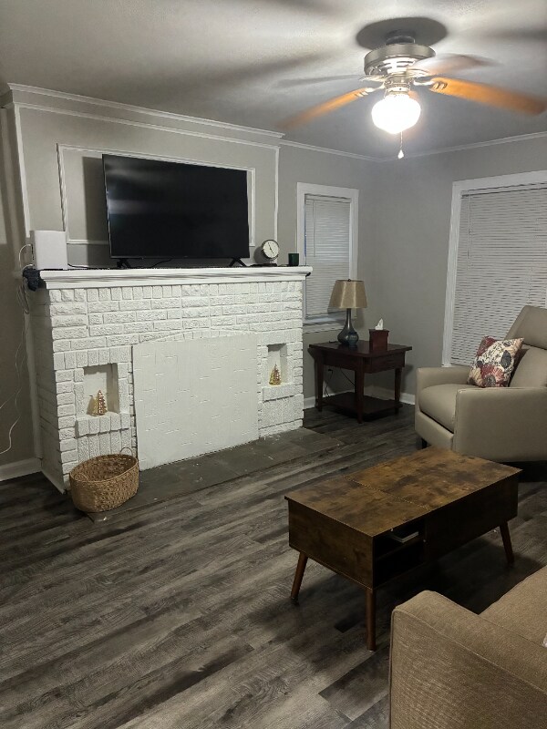 Foto del edificio - 4418 N Cypress Ave