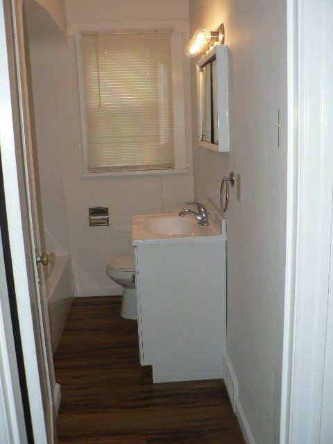 Building Photo - 3 br, 1 bath House - 9930 Gerald