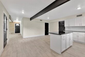 Building Photo - 9010 Freeland St