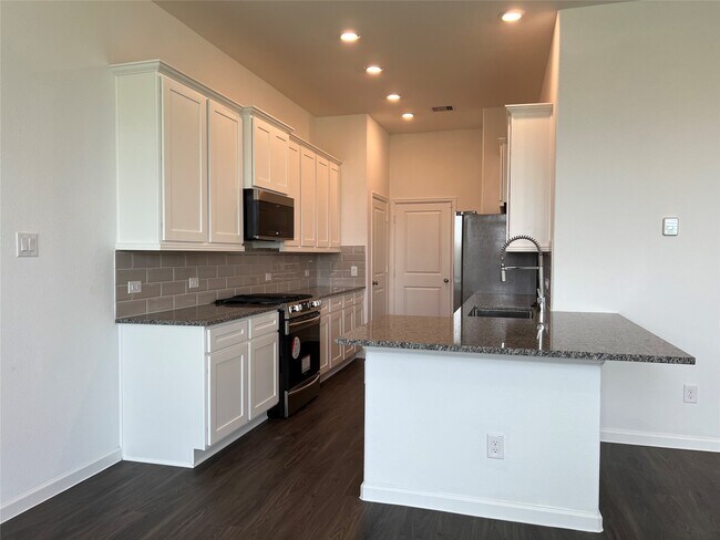 Building Photo - 5719 Foggy Vine Ct