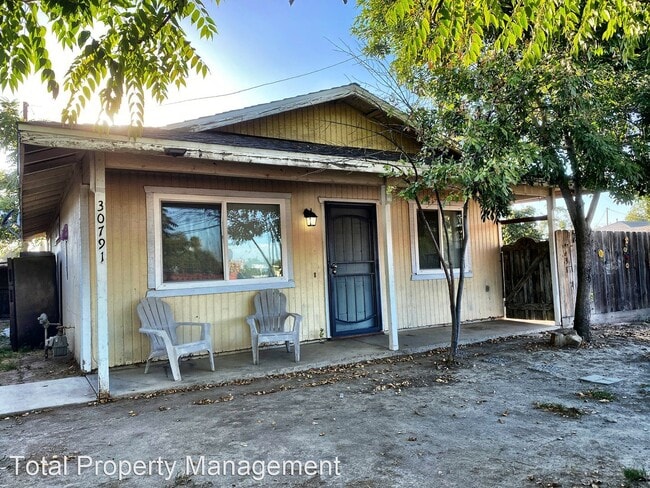 Building Photo - 2 br, 1 bath House - 30791 Robinson Rd