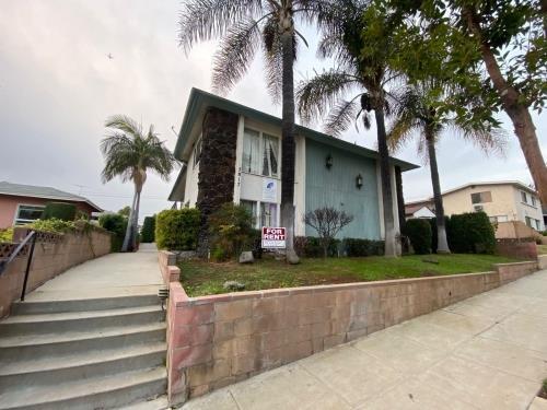 Foto del edificio - 5817 Greenleaf Ave