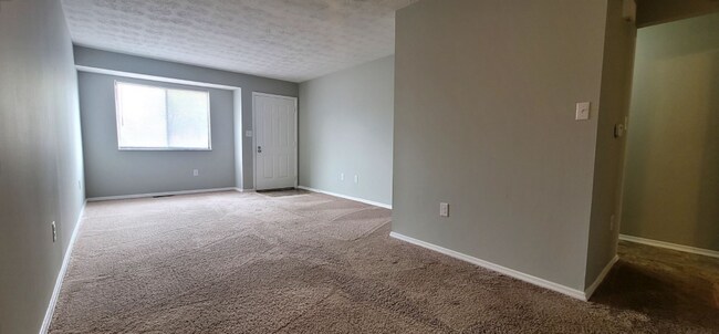 Foto del edificio - Cozy 2 bed 1.5 Bath Condo With Car Port