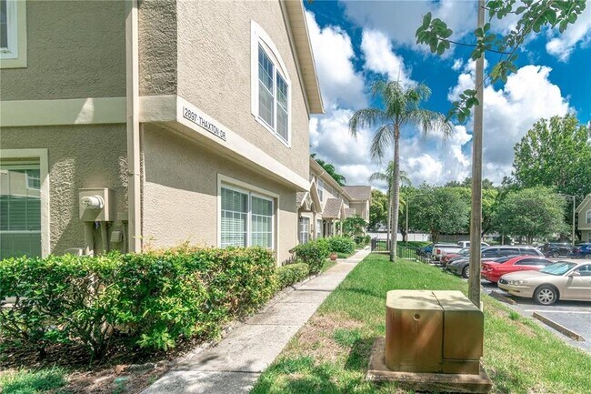 Foto del edificio - 2897 Thaxton Dr