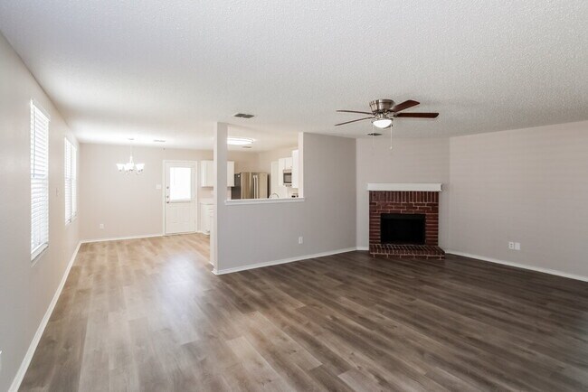 Foto del edificio - 732 Granite Ridge Dr