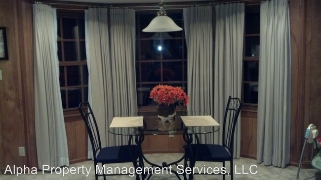 Foto del edificio - 4 br, 2.5 bath House - 505 S Mitchell St