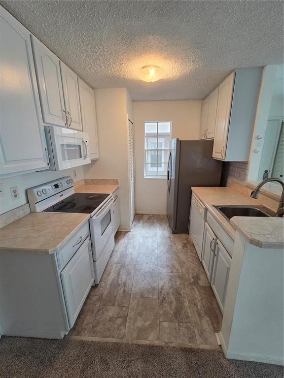 Building Photo - 610 Colorado Pl
