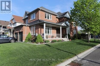 Building Photo - 29 Duckfield Crescent