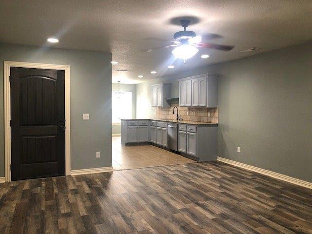Building Photo - 3111 SW Riverstone Ave