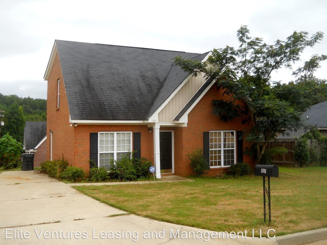 Primary Photo - 1801 Lonesome Pine Ct