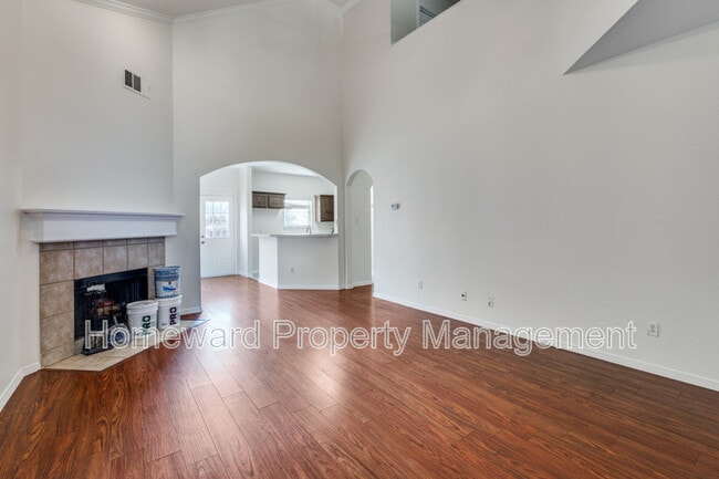 Building Photo - 1036 Liberty Cir