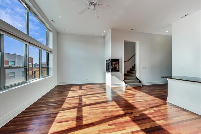 Foto del edificio - 1746 W North Ave