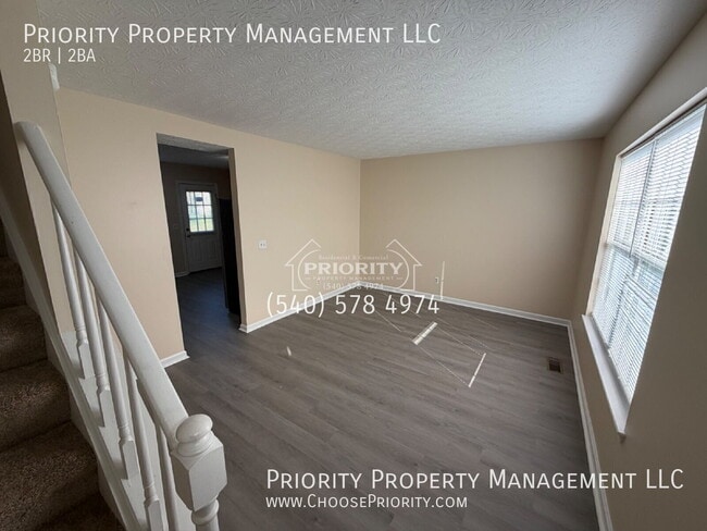 Building Photo - 142 Suter St