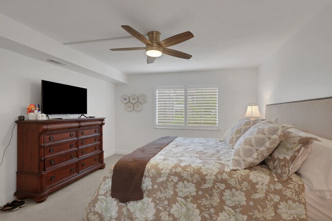 Foto del edificio - 3510 Antarctic Cir