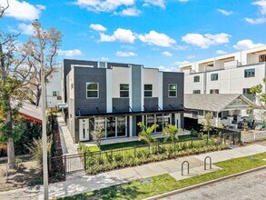 Building Photo - 336 14th St N