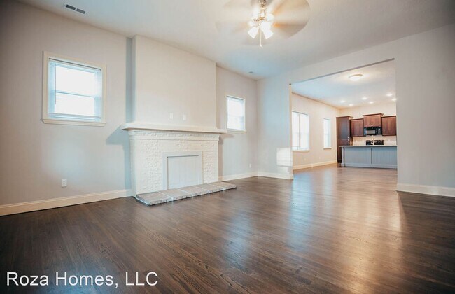 Building Photo - 4 br, 2.5 bath House - 619 S Grant Ave