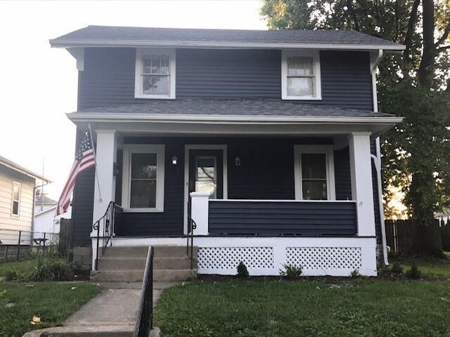 Primary Photo - 2101 Hensch St