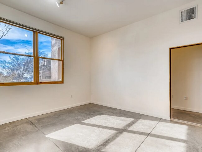 Foto del edificio - 1012 Marquez Pl