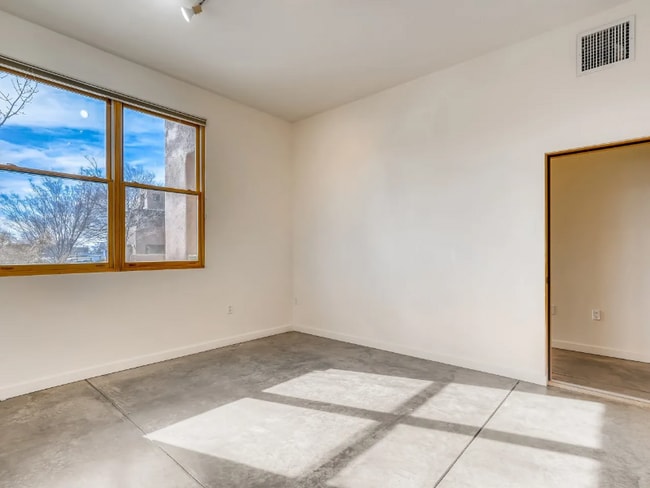 Building Photo - 1012 Marquez Pl