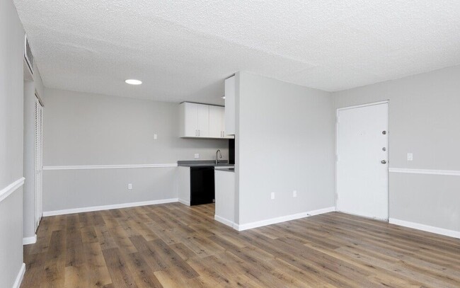 Kitchen/Living Area-Renovated (2BR,1BA 865SF) - Palmview Cove Apartments