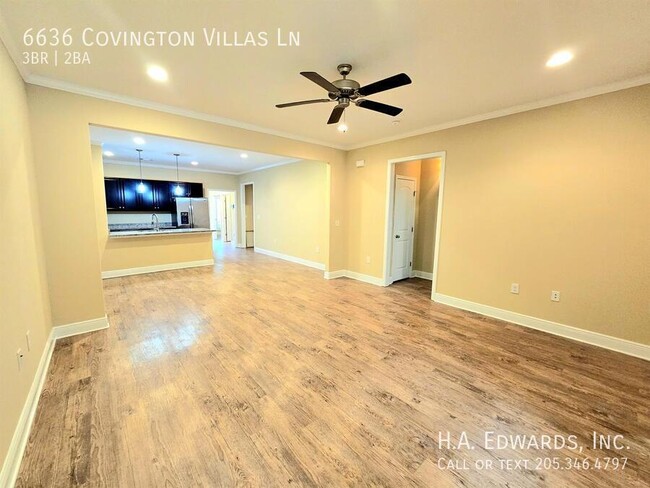 Foto del edificio - 6636 Covington Villas Ln