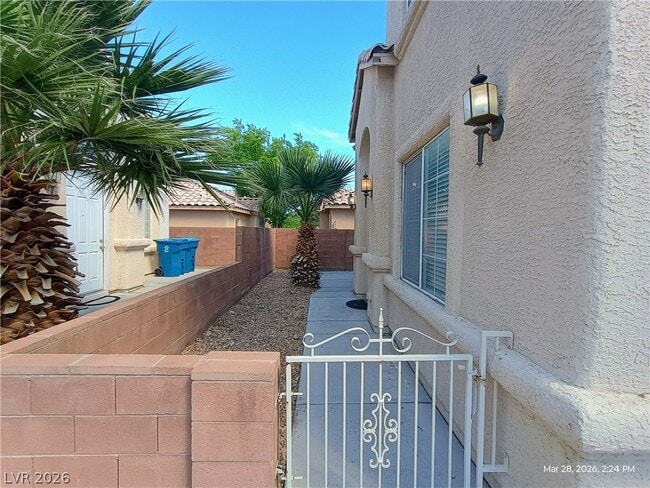 Building Photo - 2651 Rimpacific Cir