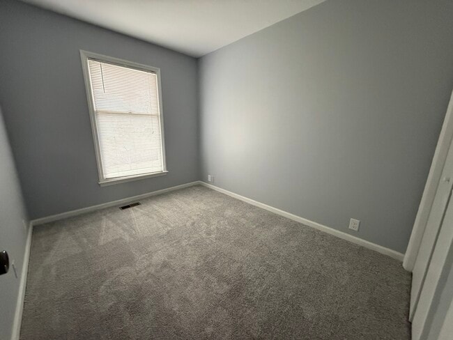 Second Room - 908 S Lexington Ave