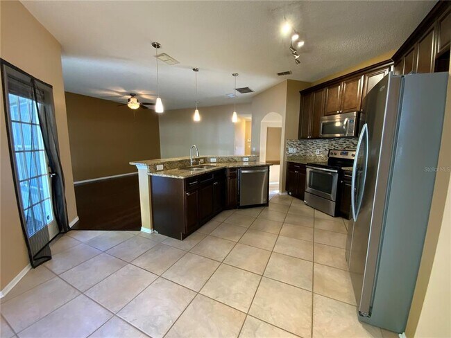 Foto del edificio - 1914 Palmetto Pine Ln