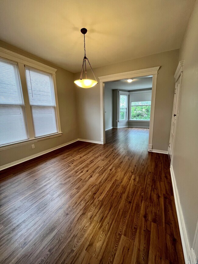 Dining Room (~12ft x 12ft) - 3574 W McLean Ave